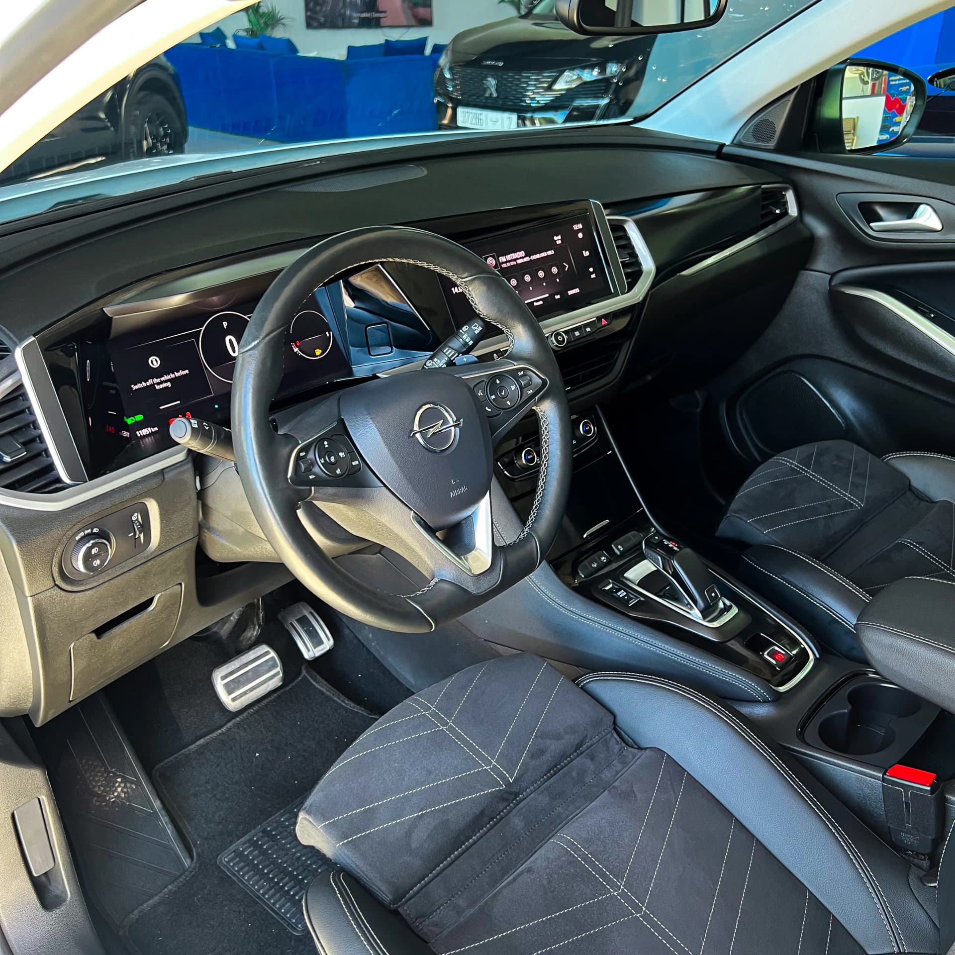 uploads/vehicles/2024/11/1732897254744-439.webp