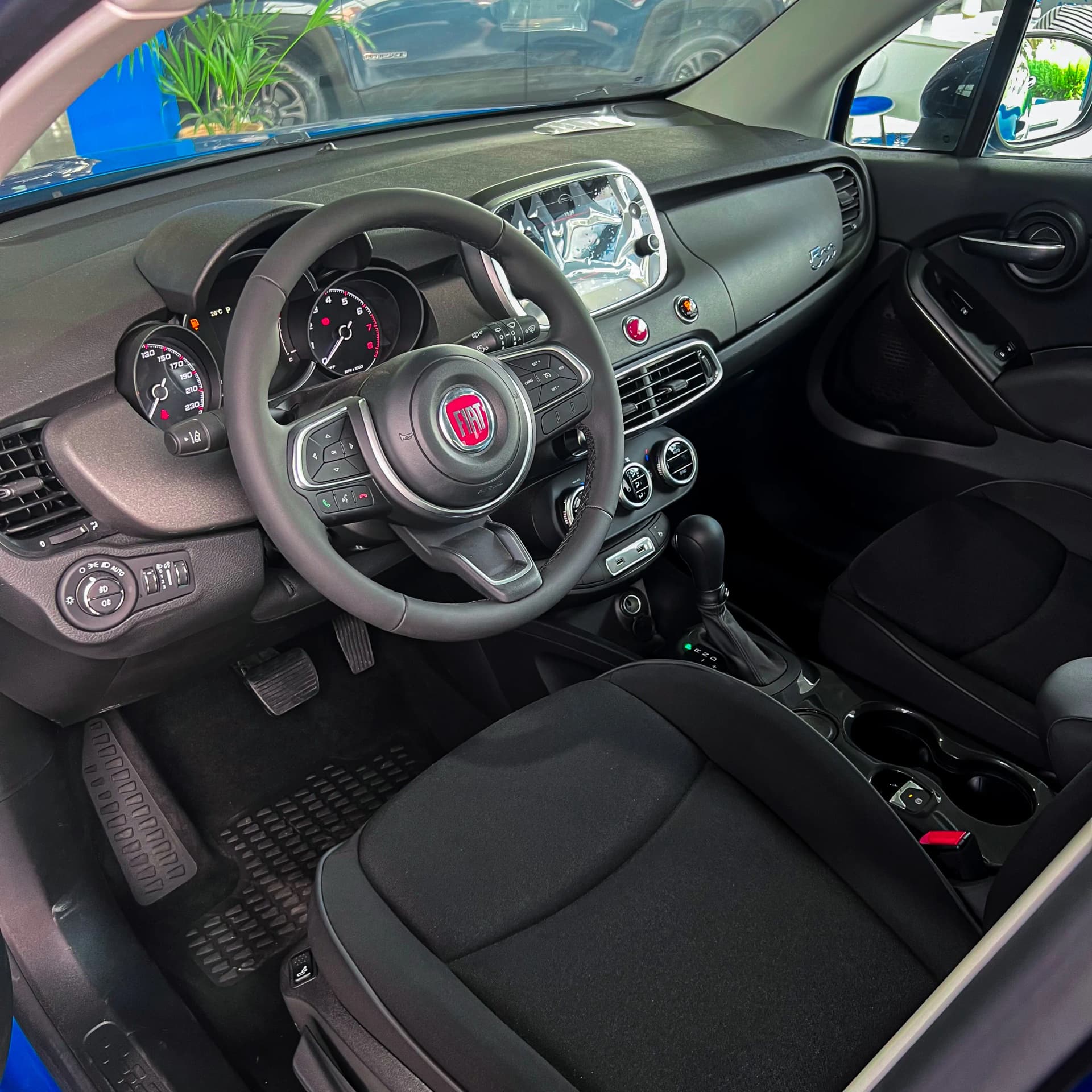 uploads/vehicles/2024/11/1732961606240-952.webp