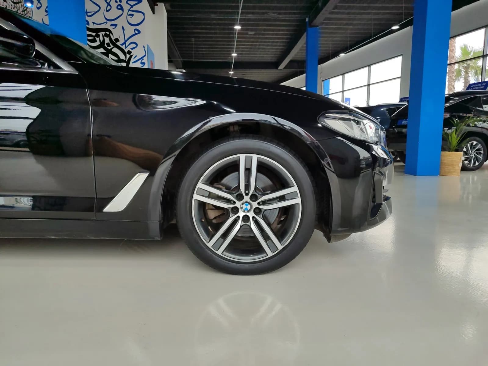 uploads/vehicles/2024/12/1733216597251-953.webp