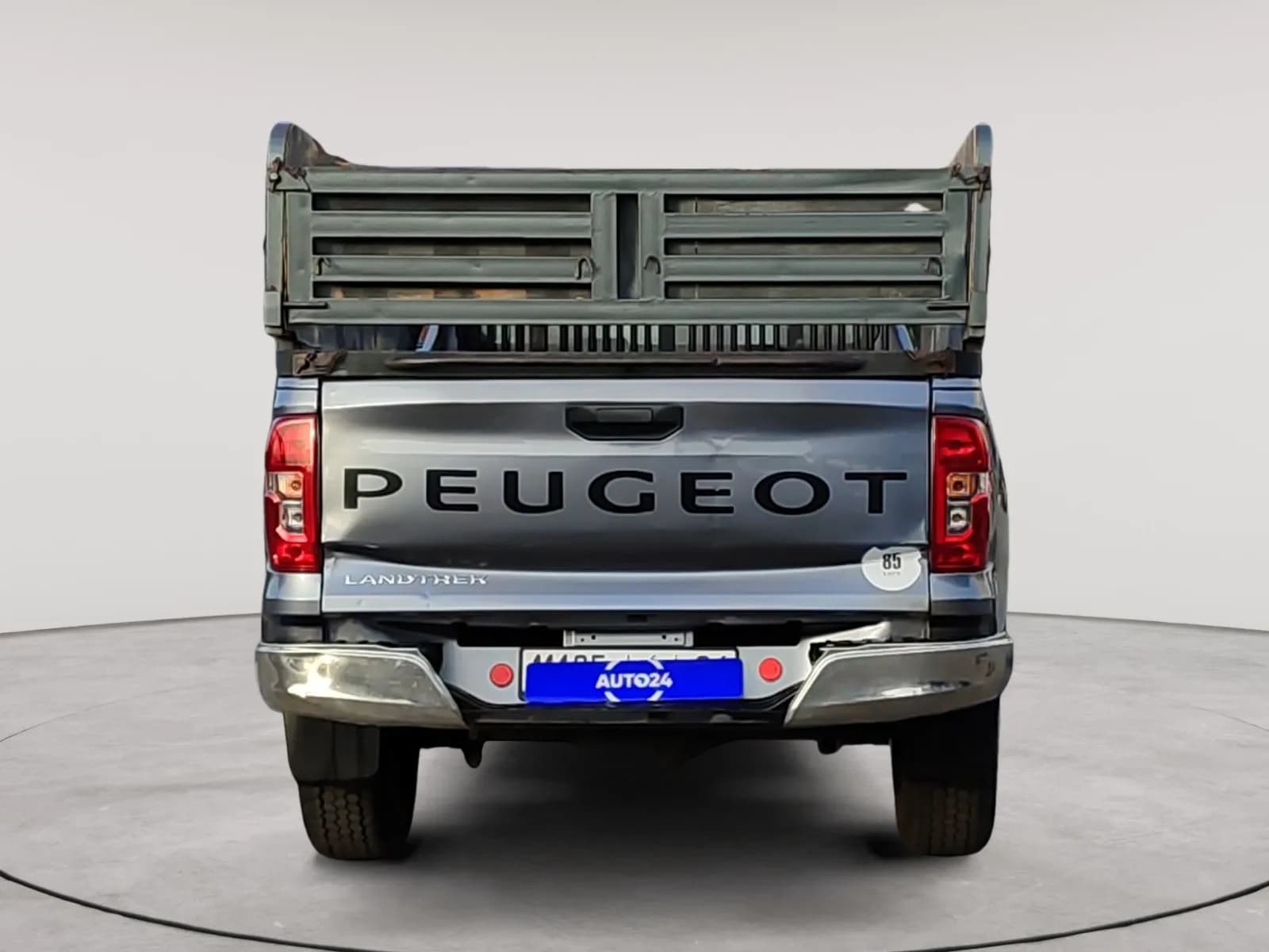 uploads/vehicles/2024/12/1733235916614-287.webp