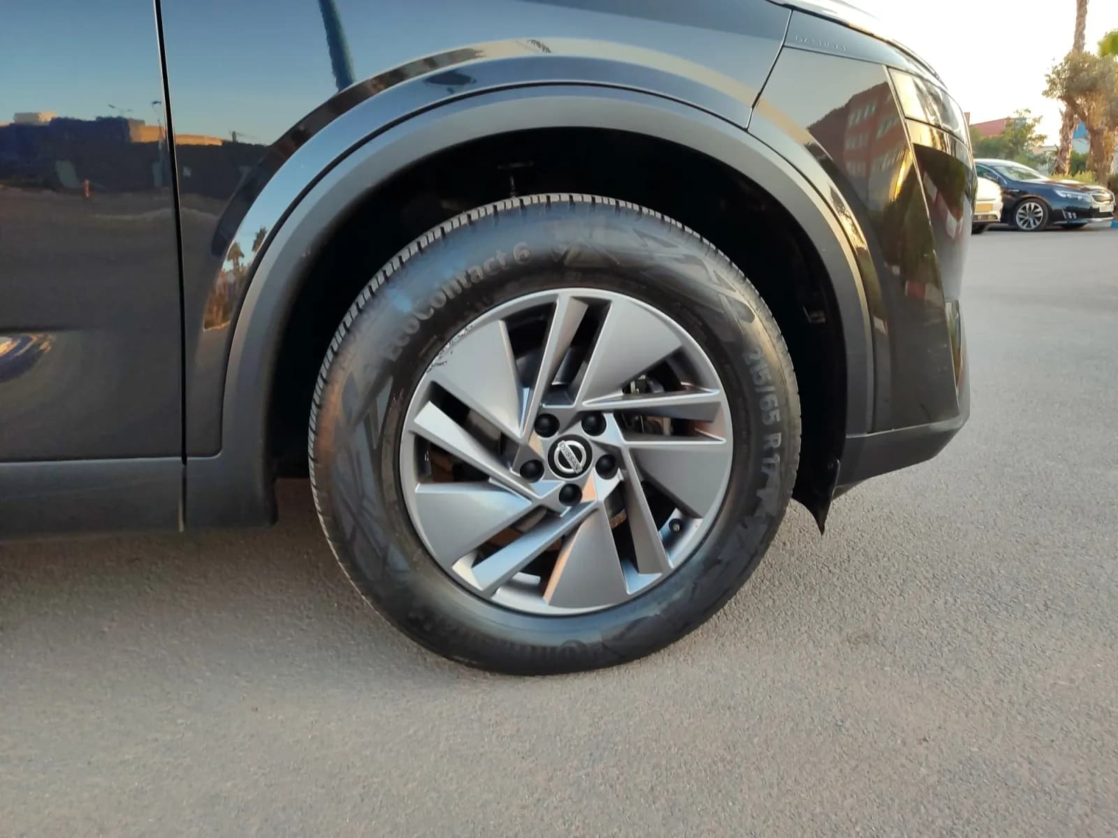 uploads/vehicles/2024/12/1733302495799-895.webp