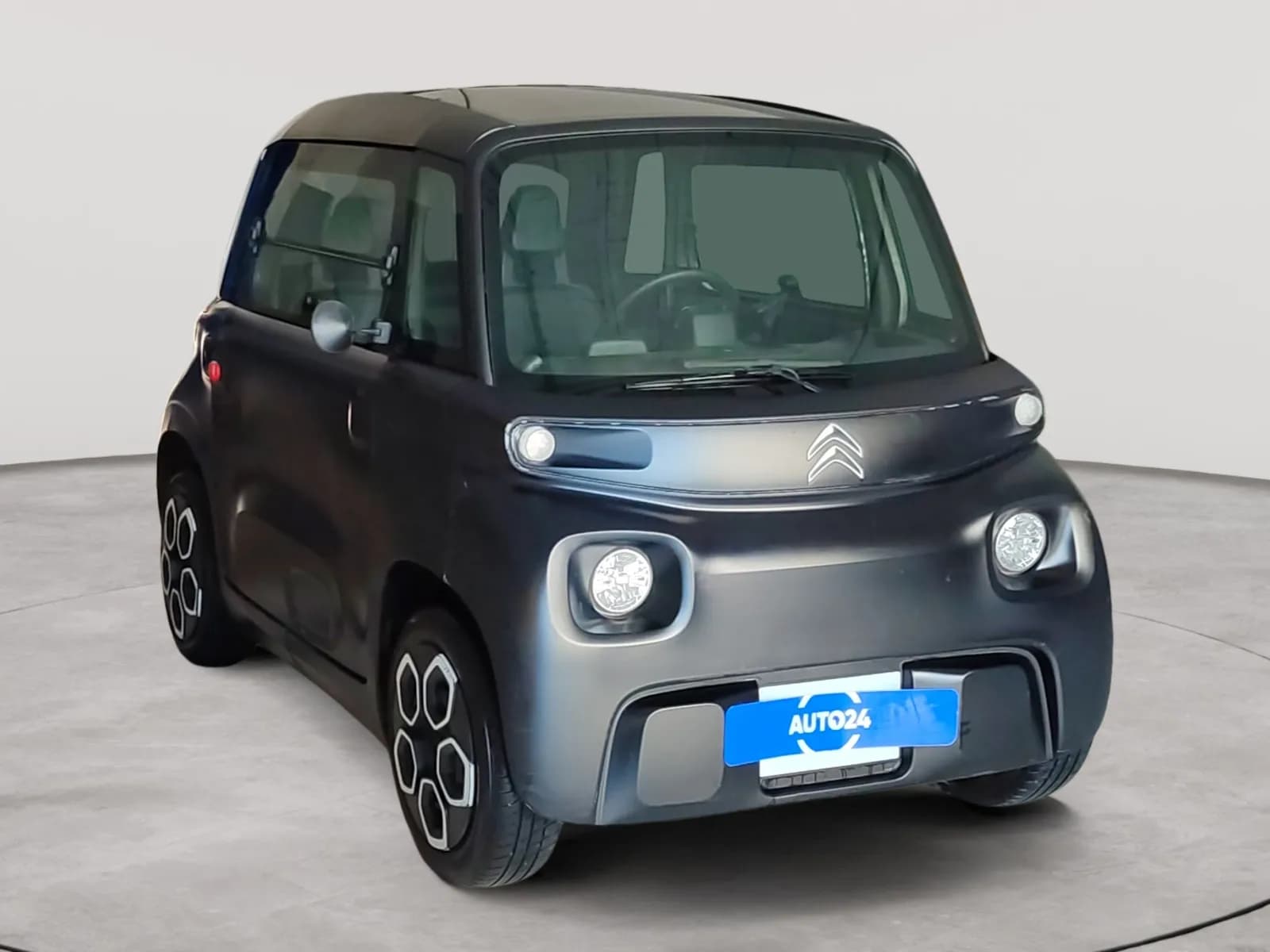 uploads/vehicles/2024/12/1733395242888-931.webp