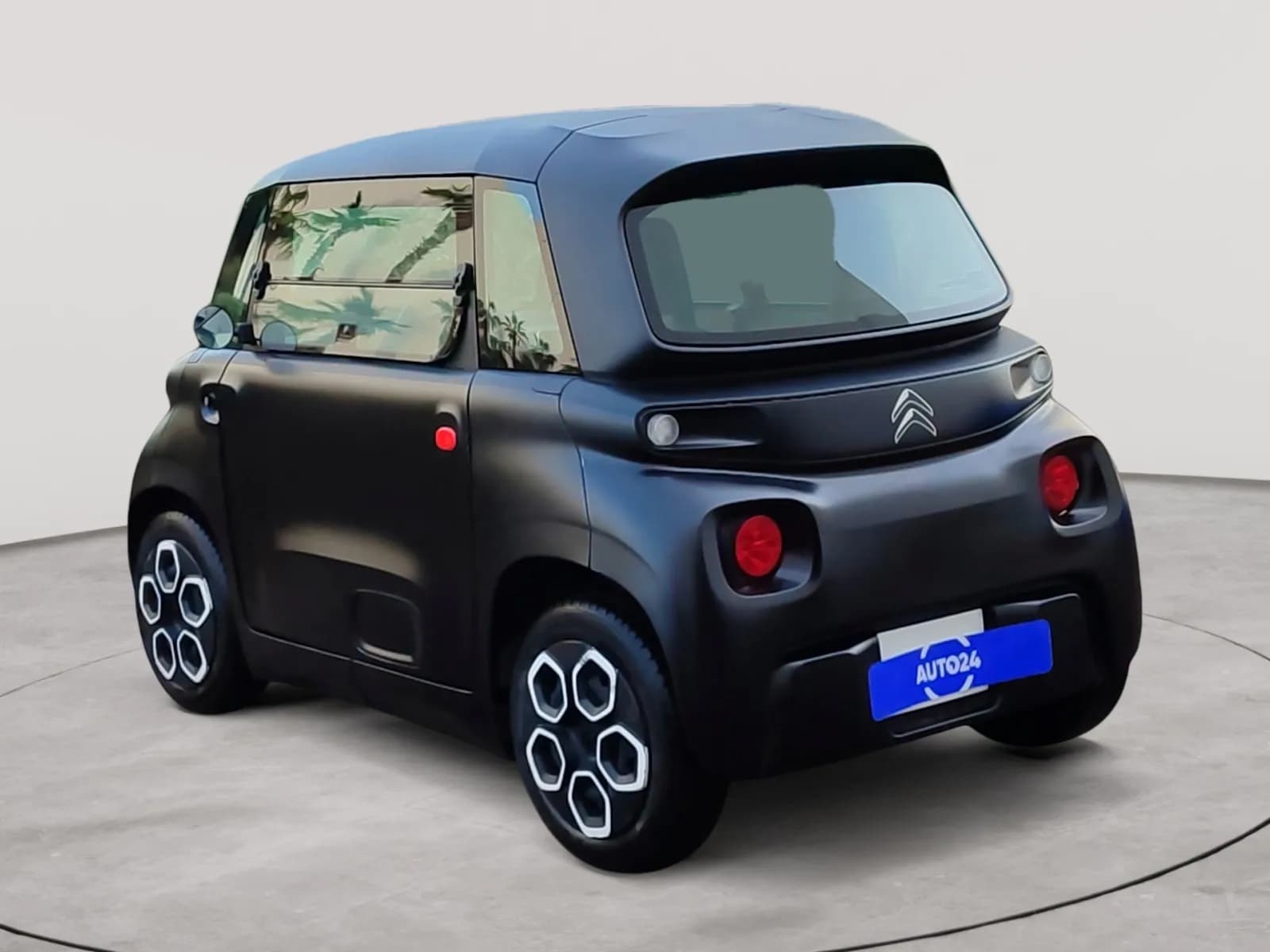 uploads/vehicles/2024/12/1733395243430-680.webp