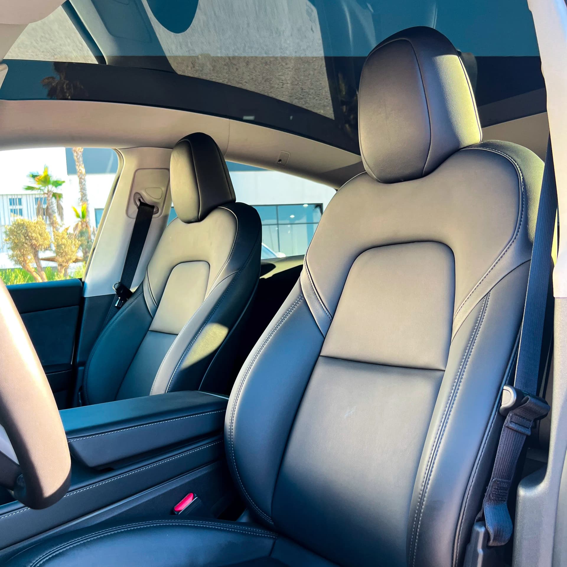 uploads/vehicles/2024/12/1733479309664-834.webp