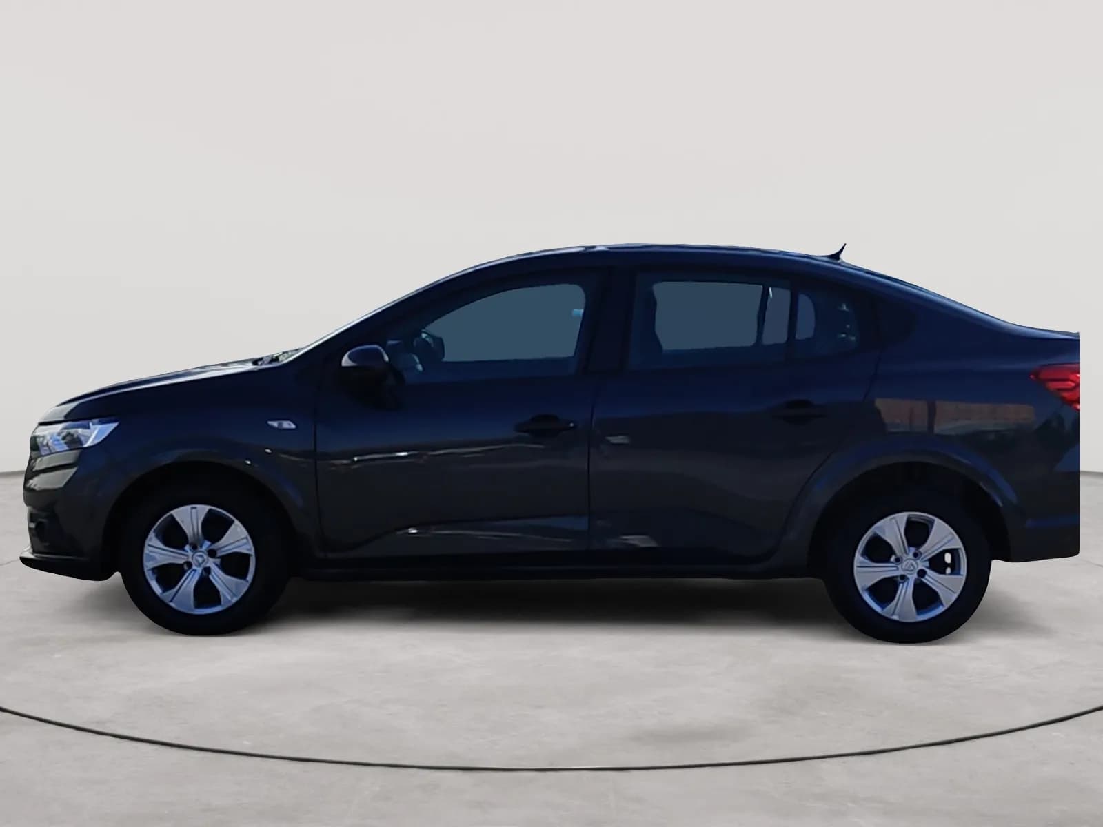 uploads/vehicles/2024/12/1734365279263-110.webp