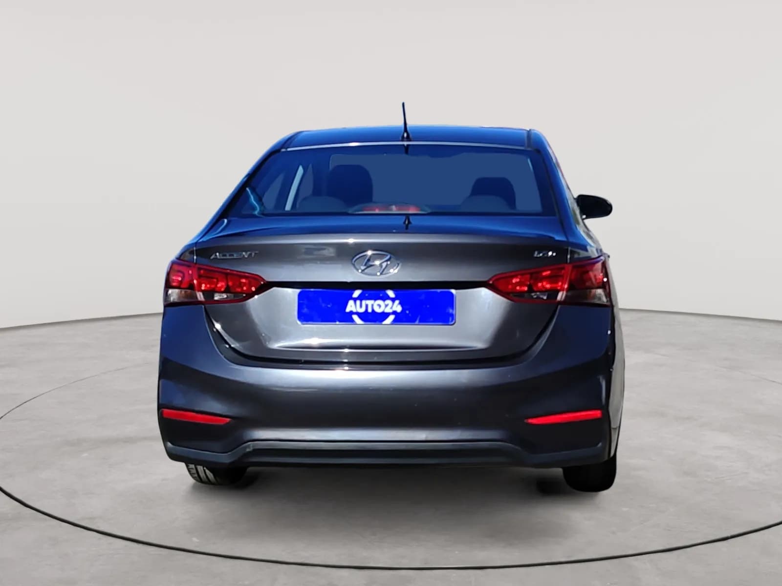 uploads/vehicles/2024/12/1734370776048-881.webp