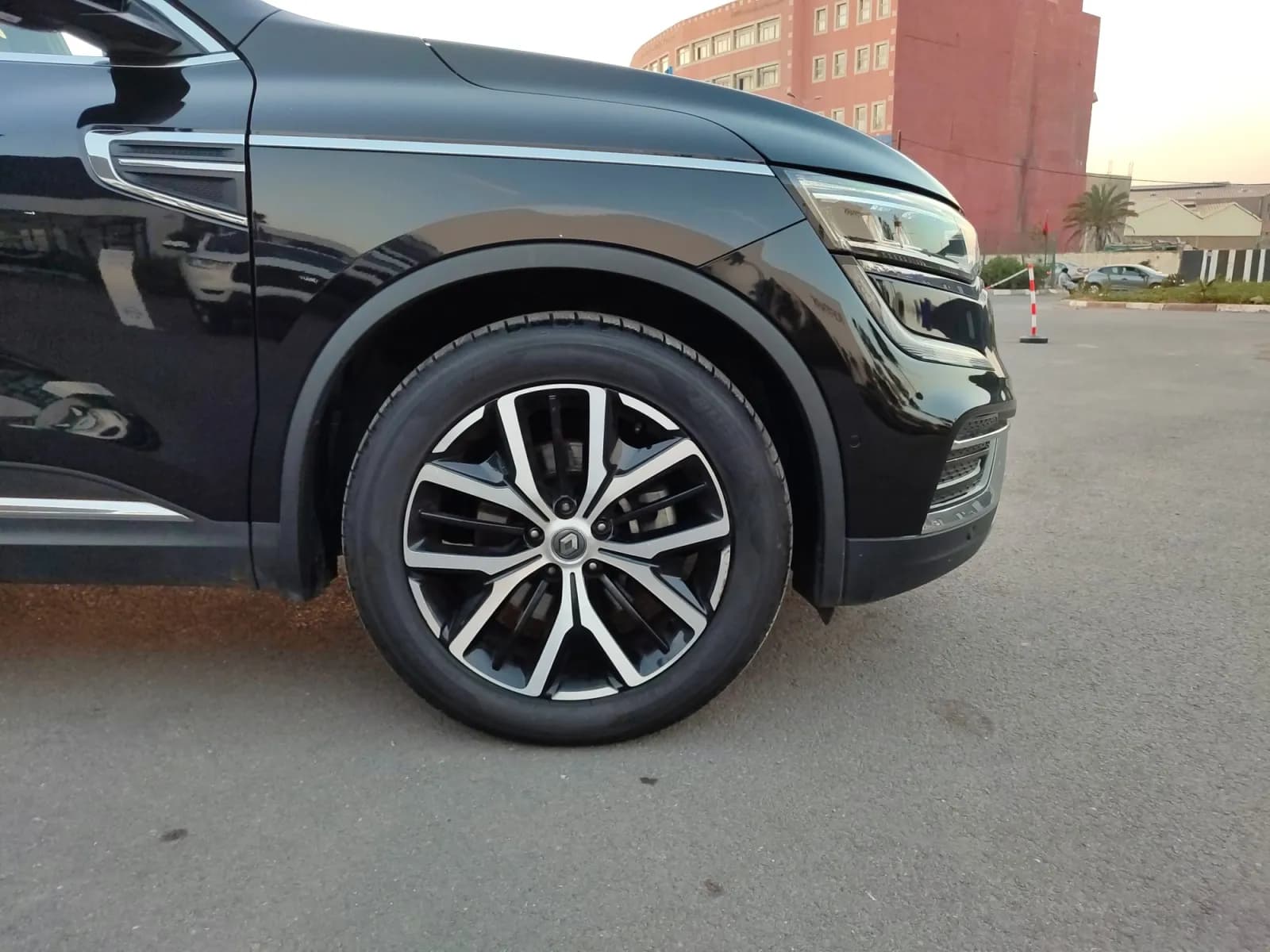 uploads/vehicles/2024/12/1734603390470-308.webp