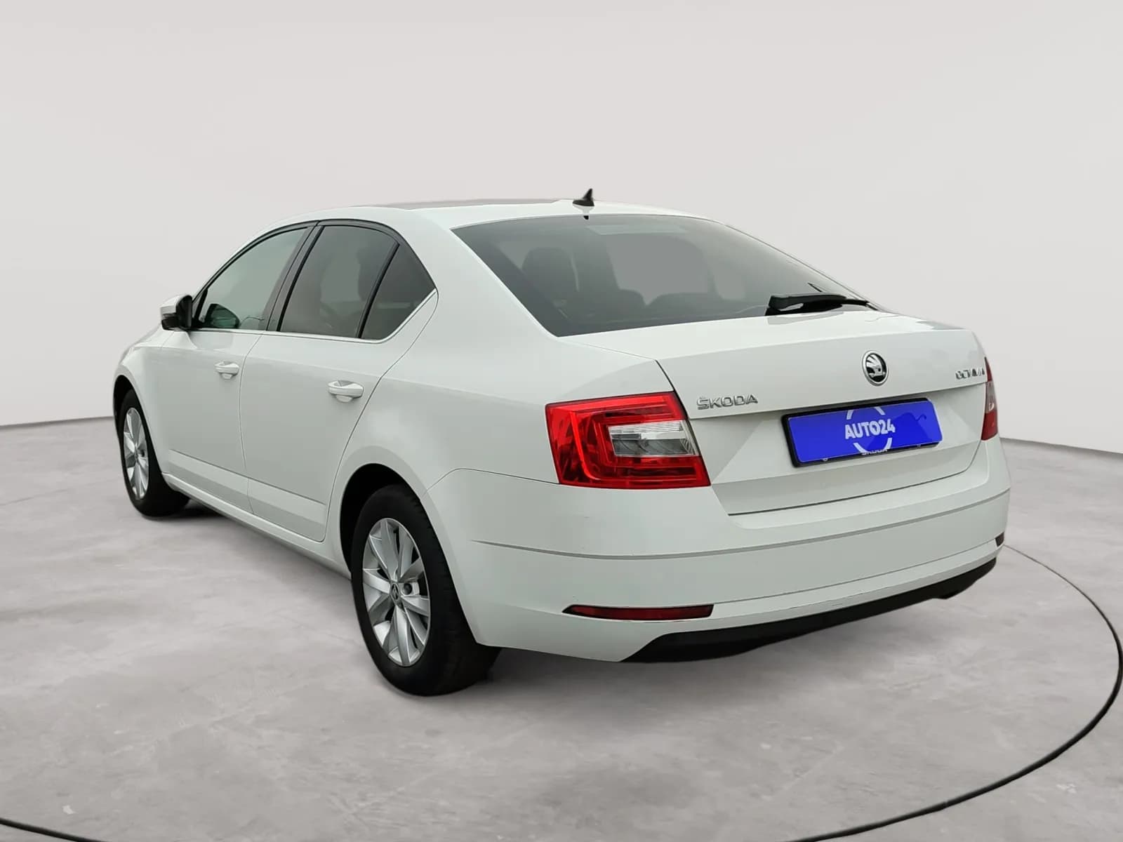 uploads/vehicles/2024/12/1734628669311-141.webp