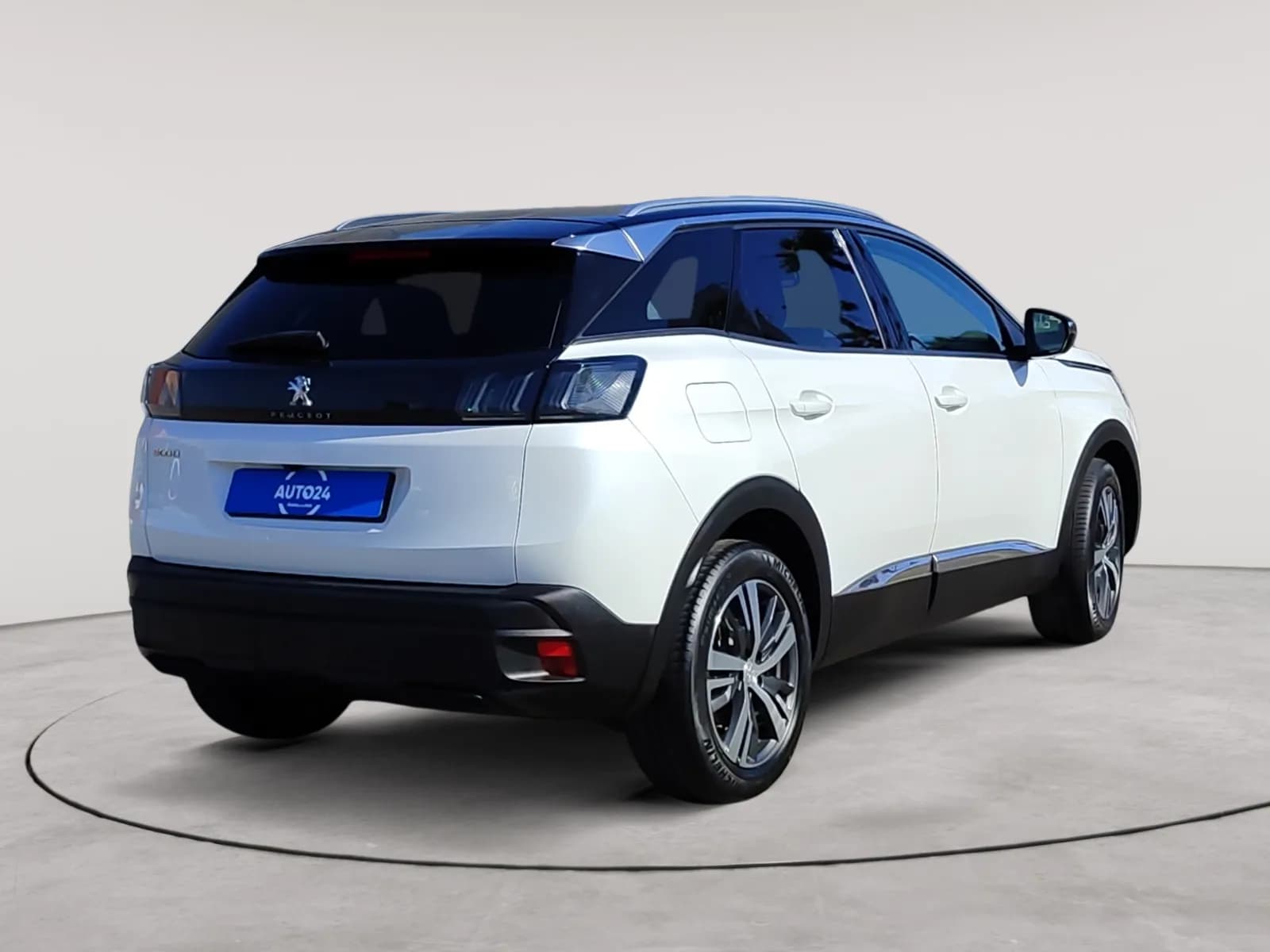 uploads/vehicles/2024/12/1734951489585-364.webp