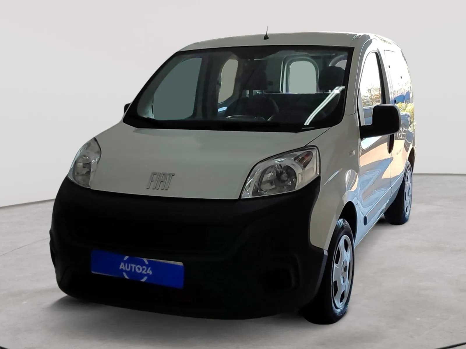 uploads/vehicles/2024/12/1735231159014-442.webp