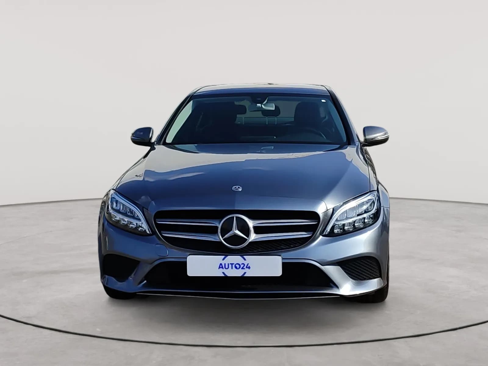 uploads/vehicles/2024/12/1735644310056-301.webp