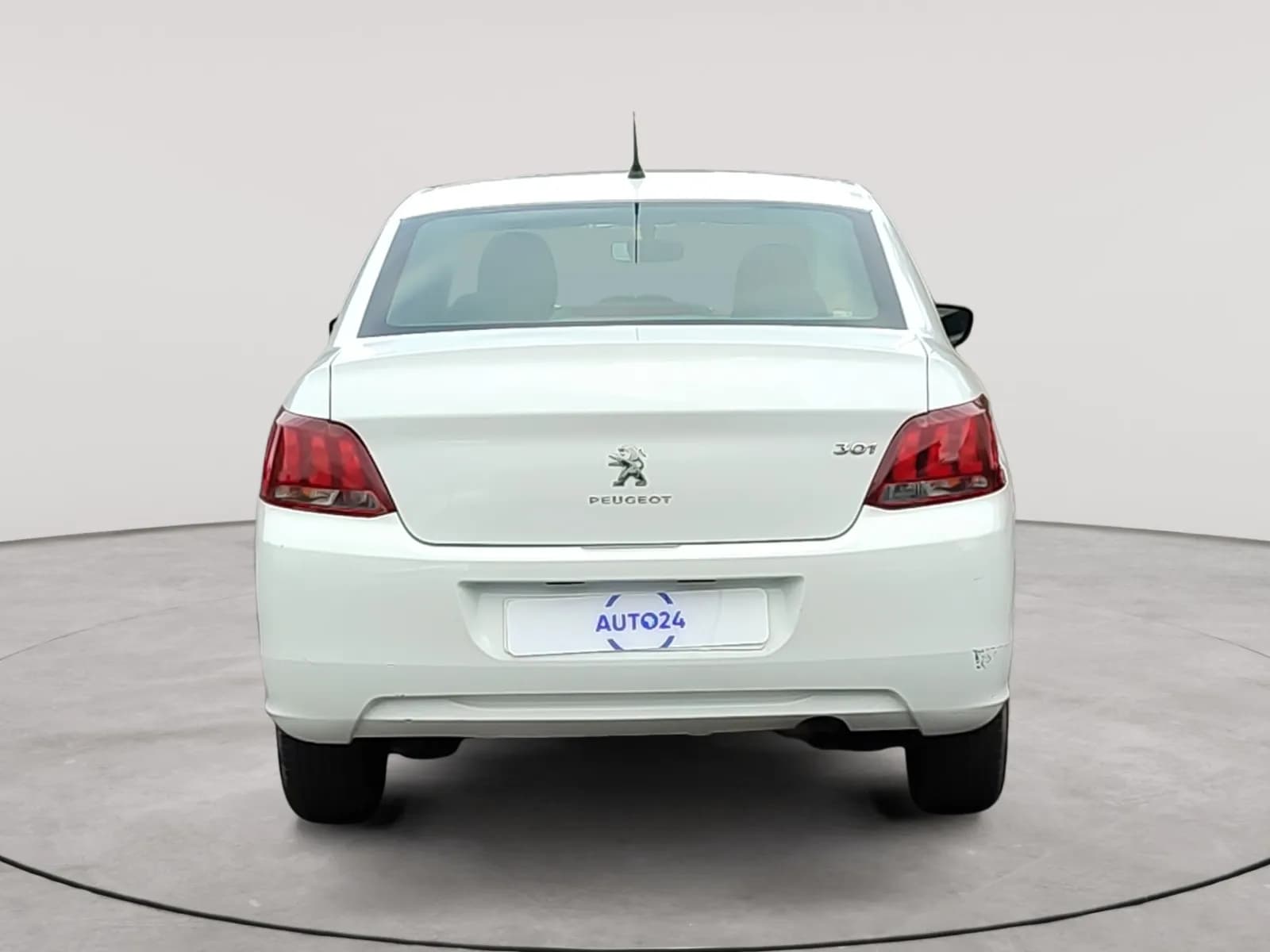 uploads/vehicles/2025/01/1736171674178-594.webp