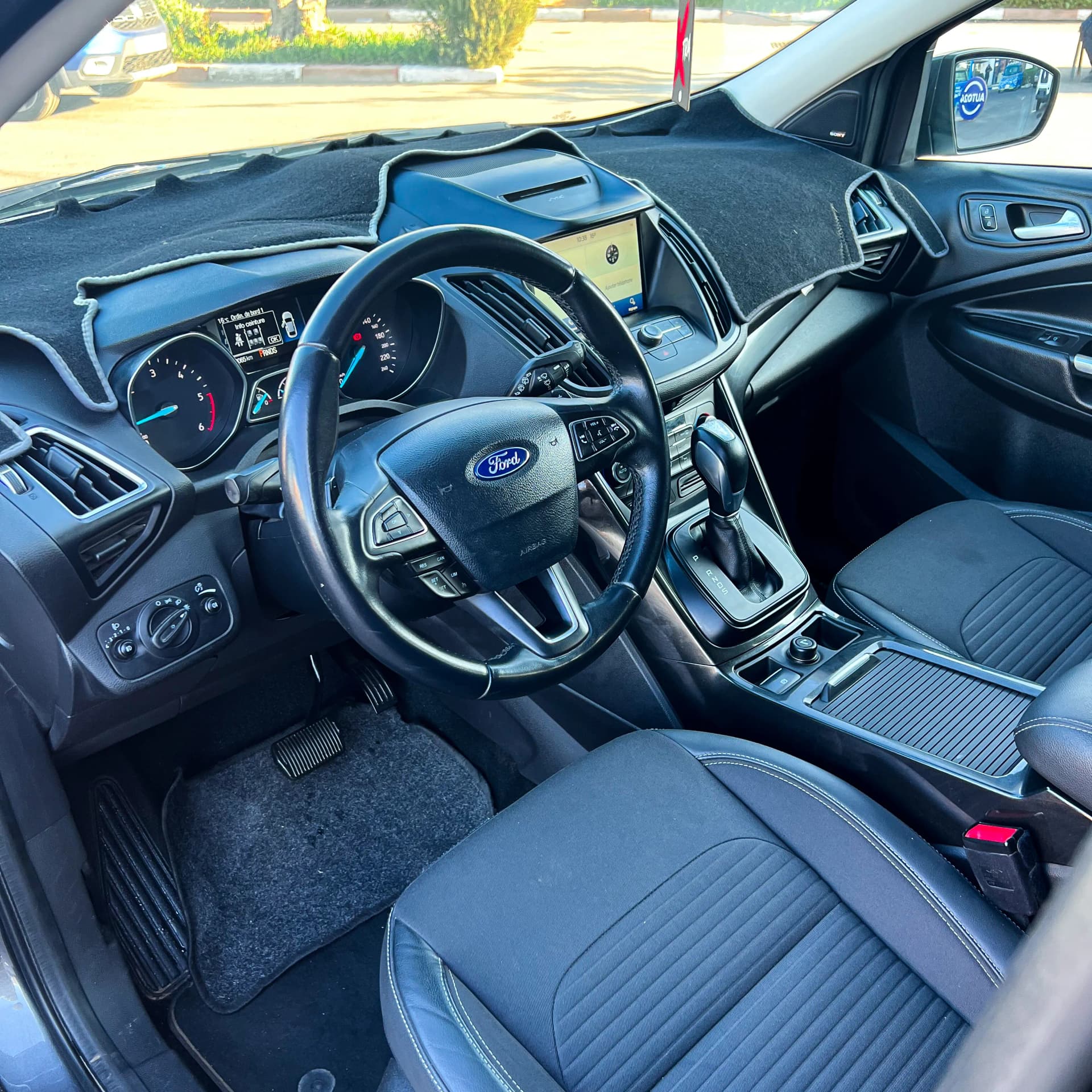 uploads/vehicles/2025/01/1736956883577-978.webp